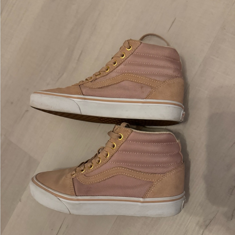 Vans High Top Dusty Rose‎ Gold Sneakers